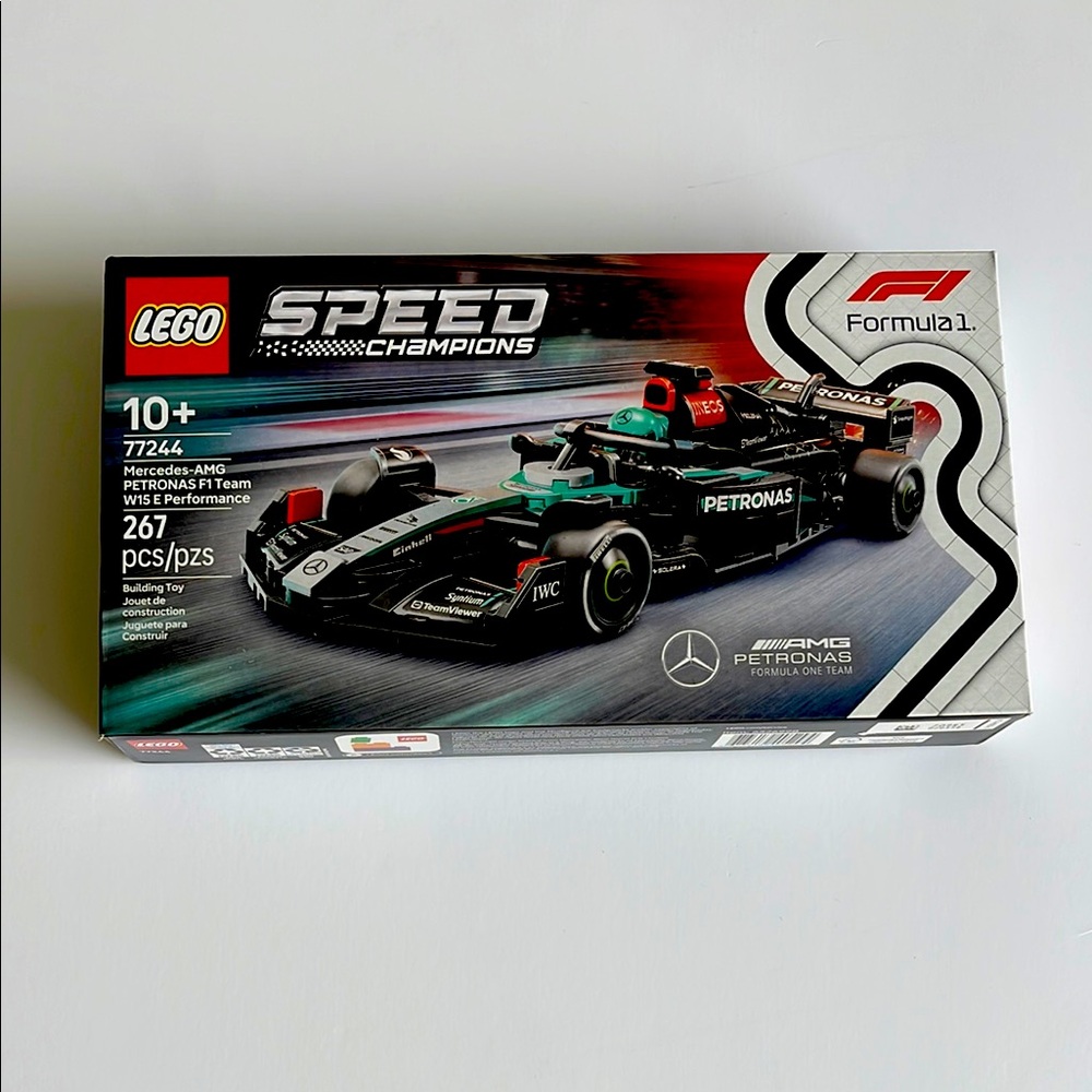 LEGO® Speed Champions Mercedes-AMG W15 F1® Race Car